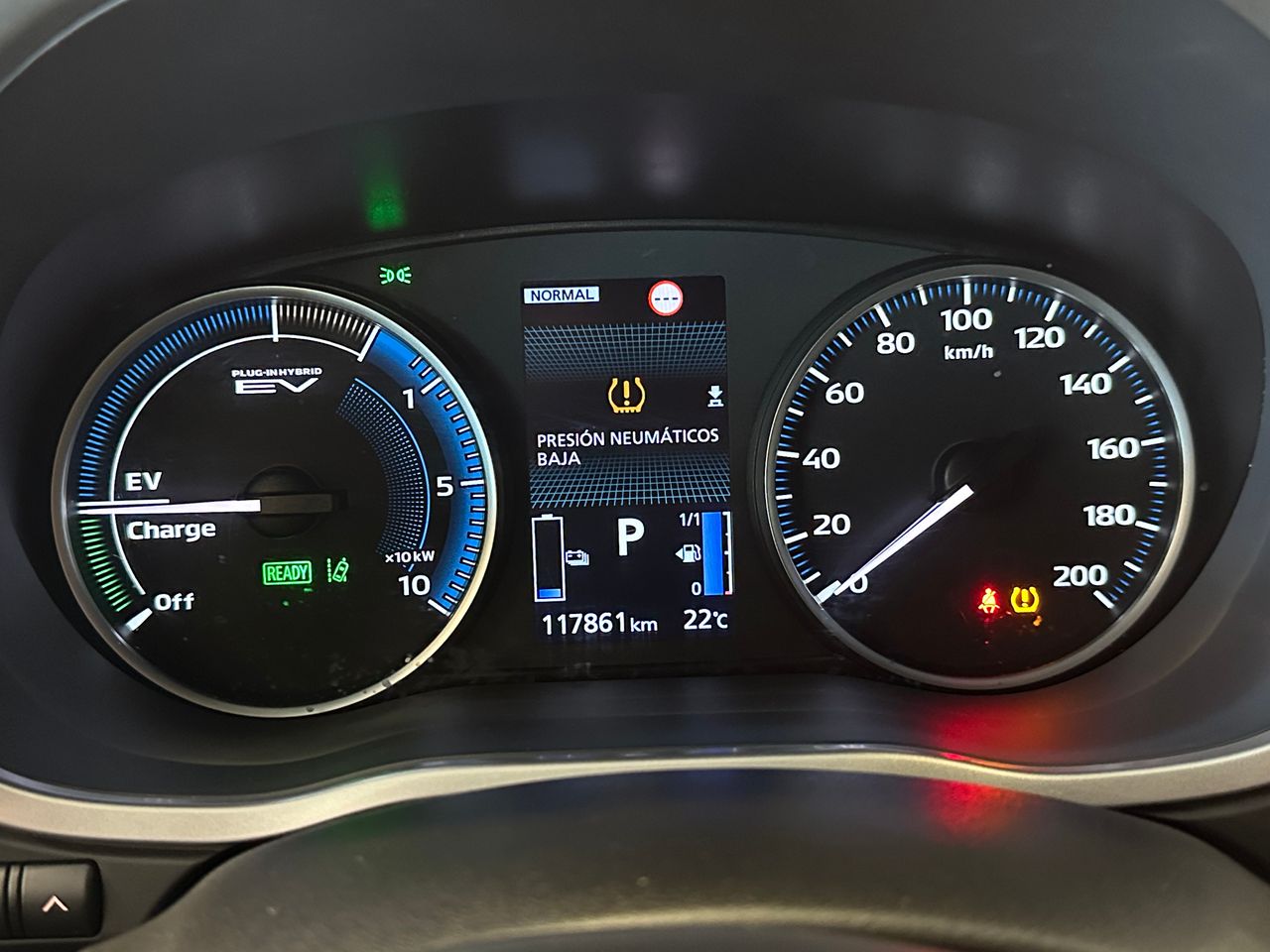 Mitsubishi Eclipse Cross 2.4 PHEV Kaiteki Auto 4WD - Foto 20