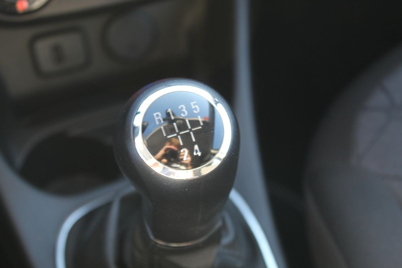 Opel Corsa 1.4 66kW (90CV) Selective - 120 Aniv GLP - Foto 13