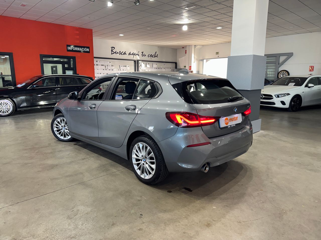 BMW Serie 1 118i - Foto 6