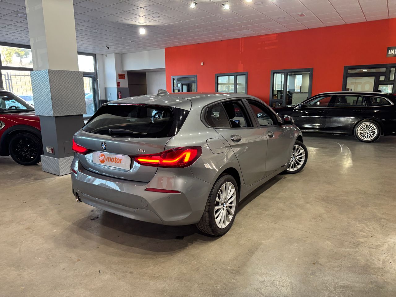 BMW Serie 1 118i - Foto 7