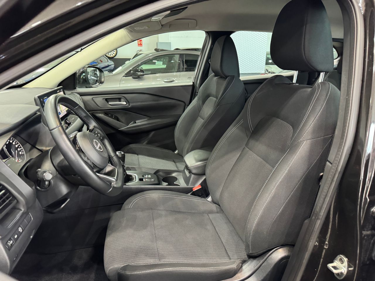 Nissan Qashqai DIG-T 103kW (140CV) mHEV 4x2 Acenta - Foto 10