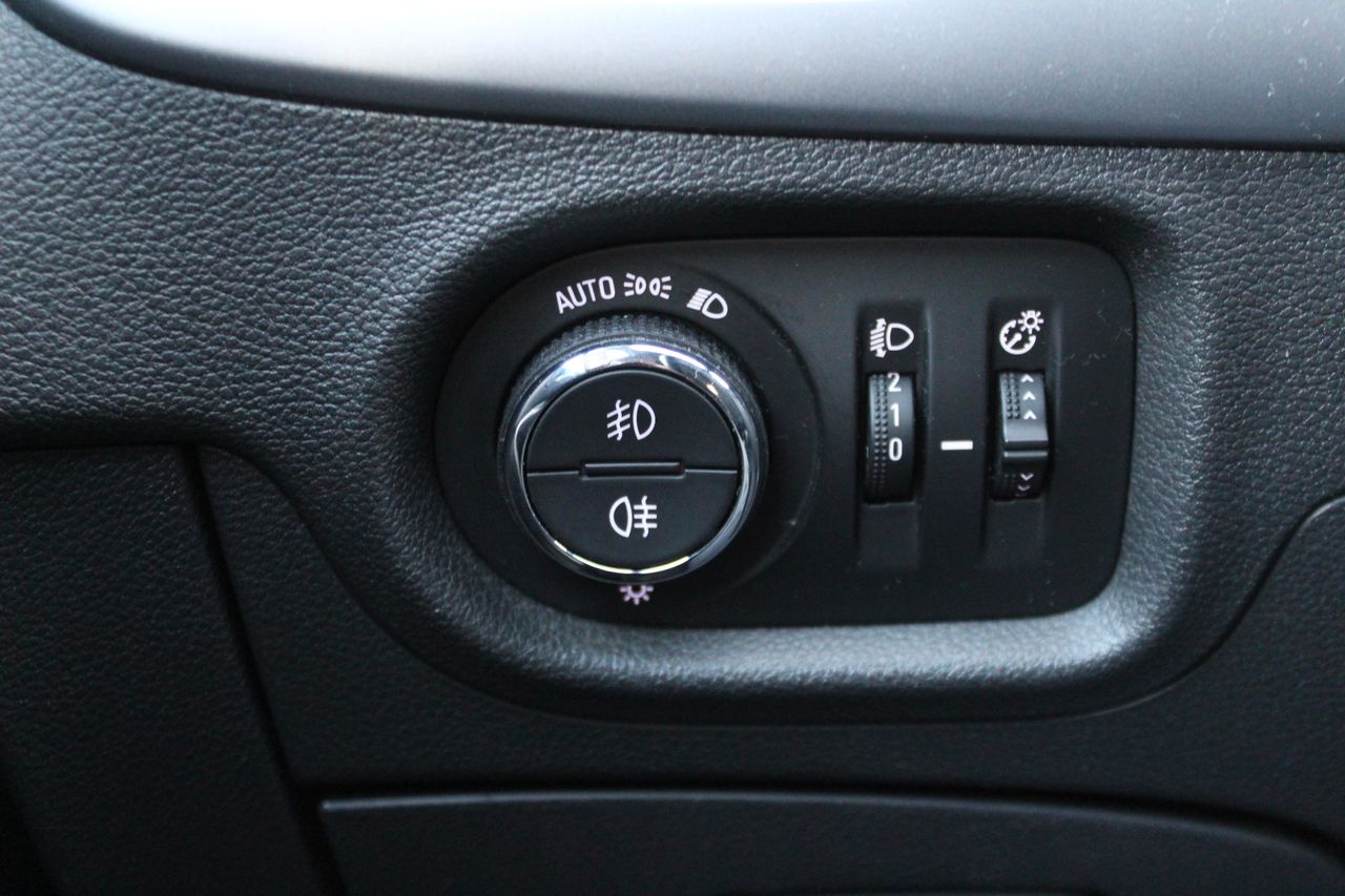 Opel Astra 1.6 CDTi 81kW (110CV) Selective - Foto 20