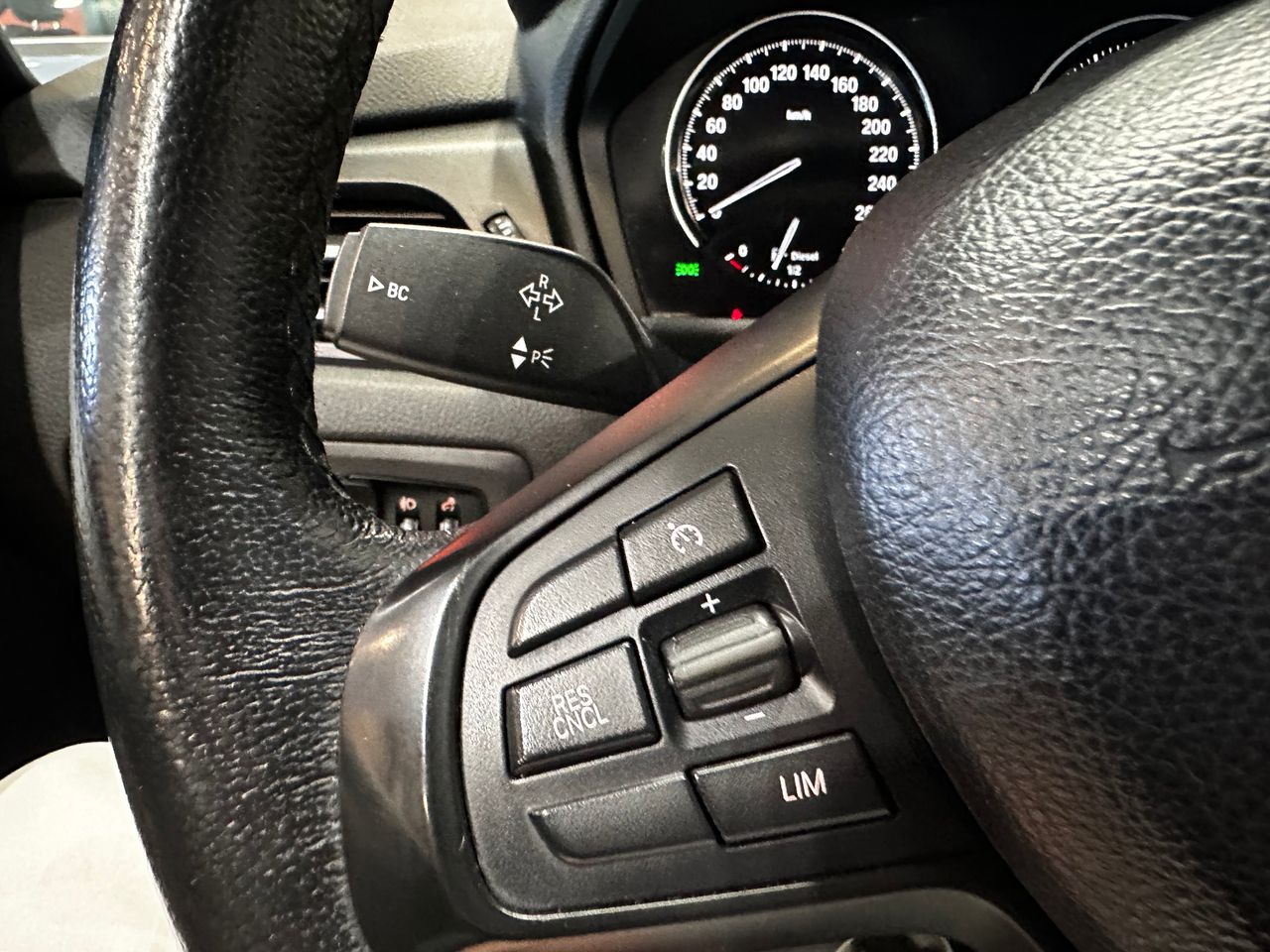 BMW Serie 2 Gran Tourer 216d - Foto 8