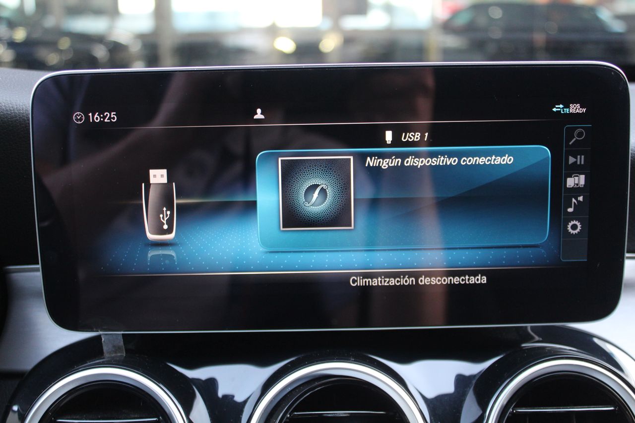 Mercedes Clase C C 300 d Estate - Foto 20