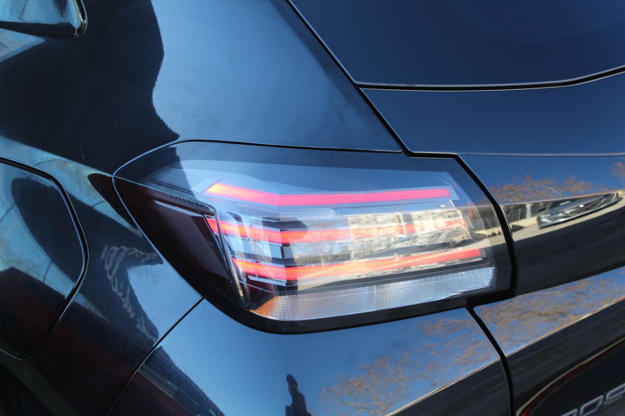 Peugeot 208 Allure Gasolina 100 S&S 6 Vel. MAN - Foto 29