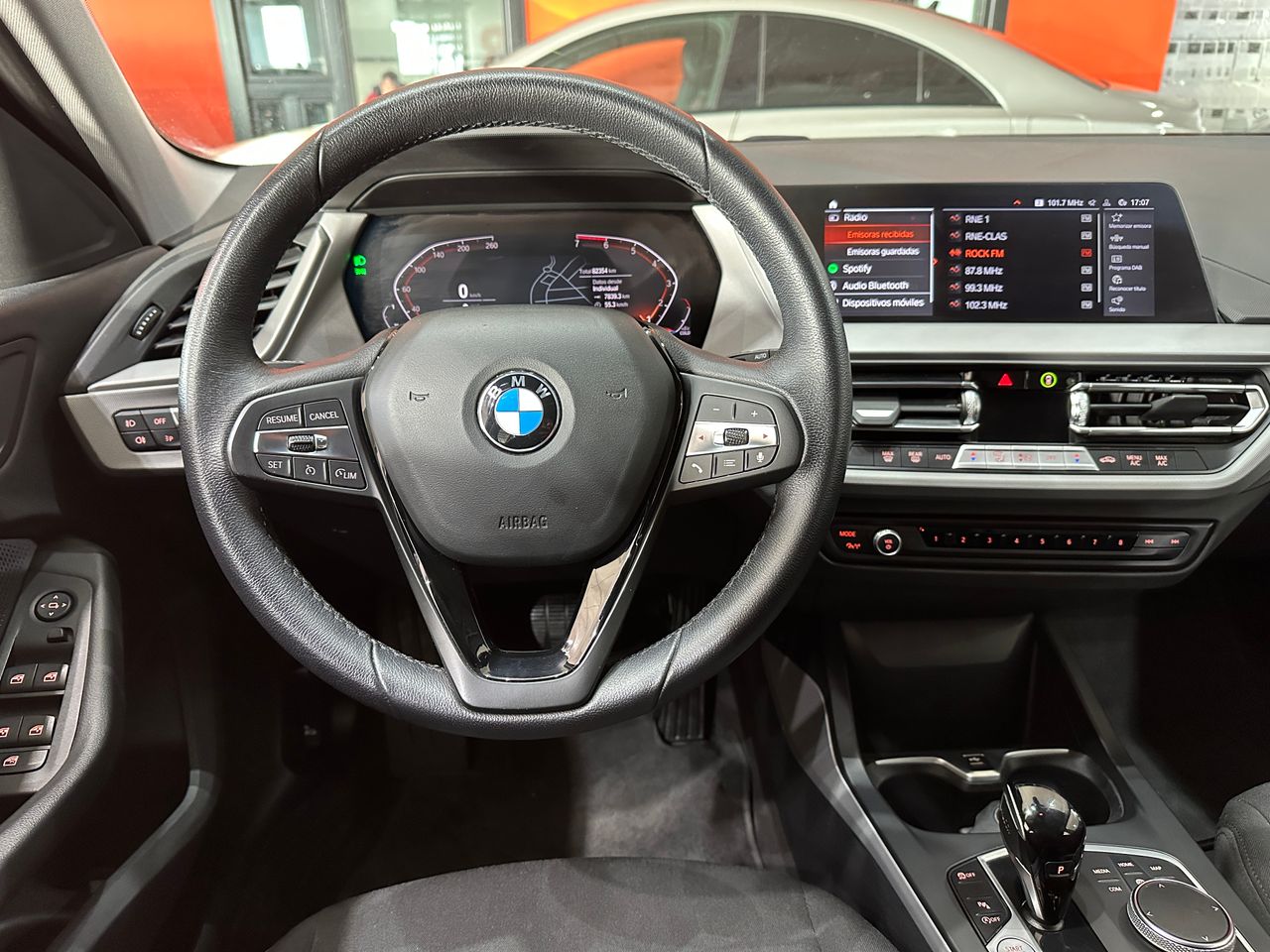 BMW Serie 1 118i - Foto 13