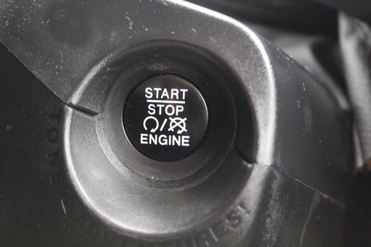 Jeep Renegade 1.6 Mjet Limited 4x2 - Foto 24