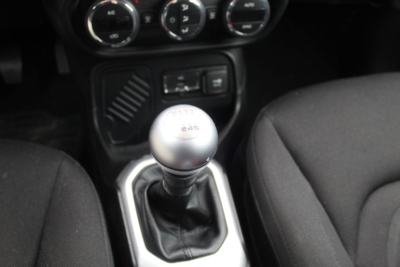 Jeep Renegade 1.6 Mjet Limited 4x2 - Foto 14