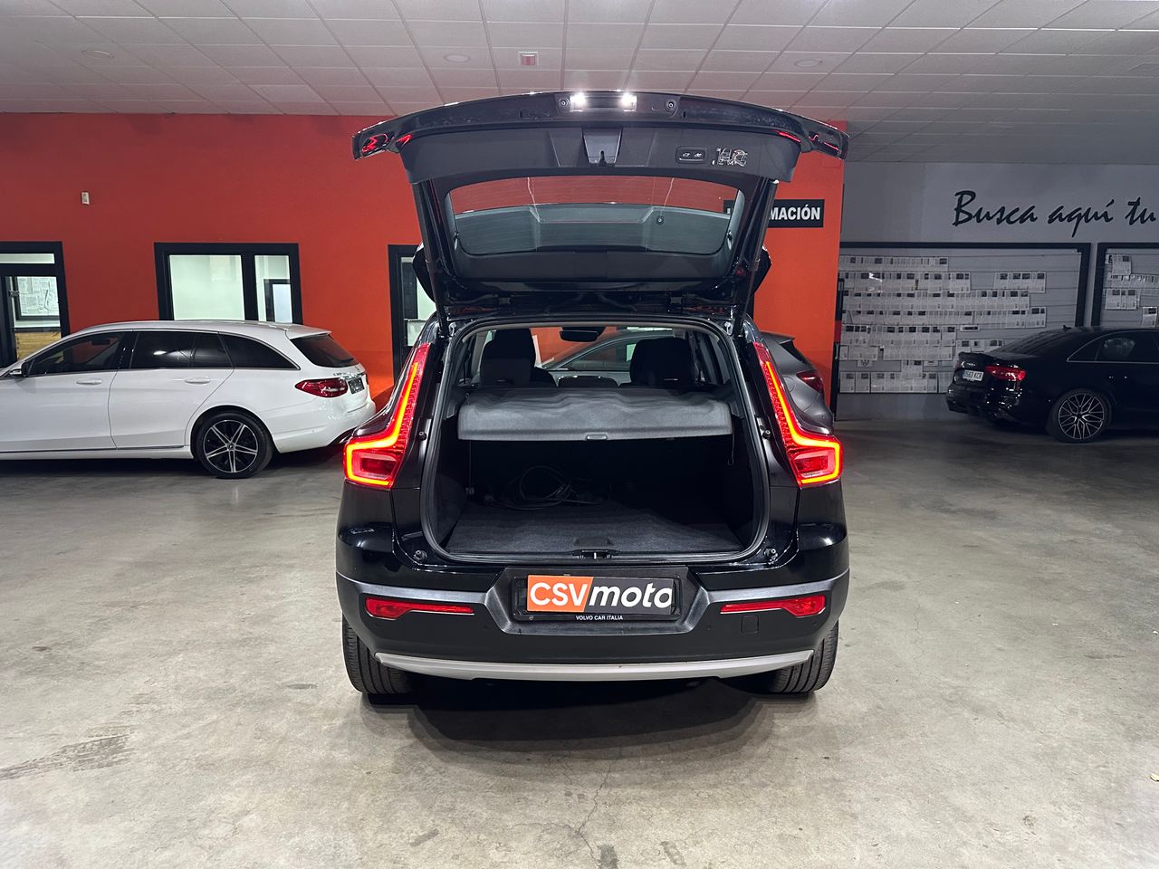Volvo XC40 1.5 T4 Twin Recharge Inscription Ex Auto - Foto 9