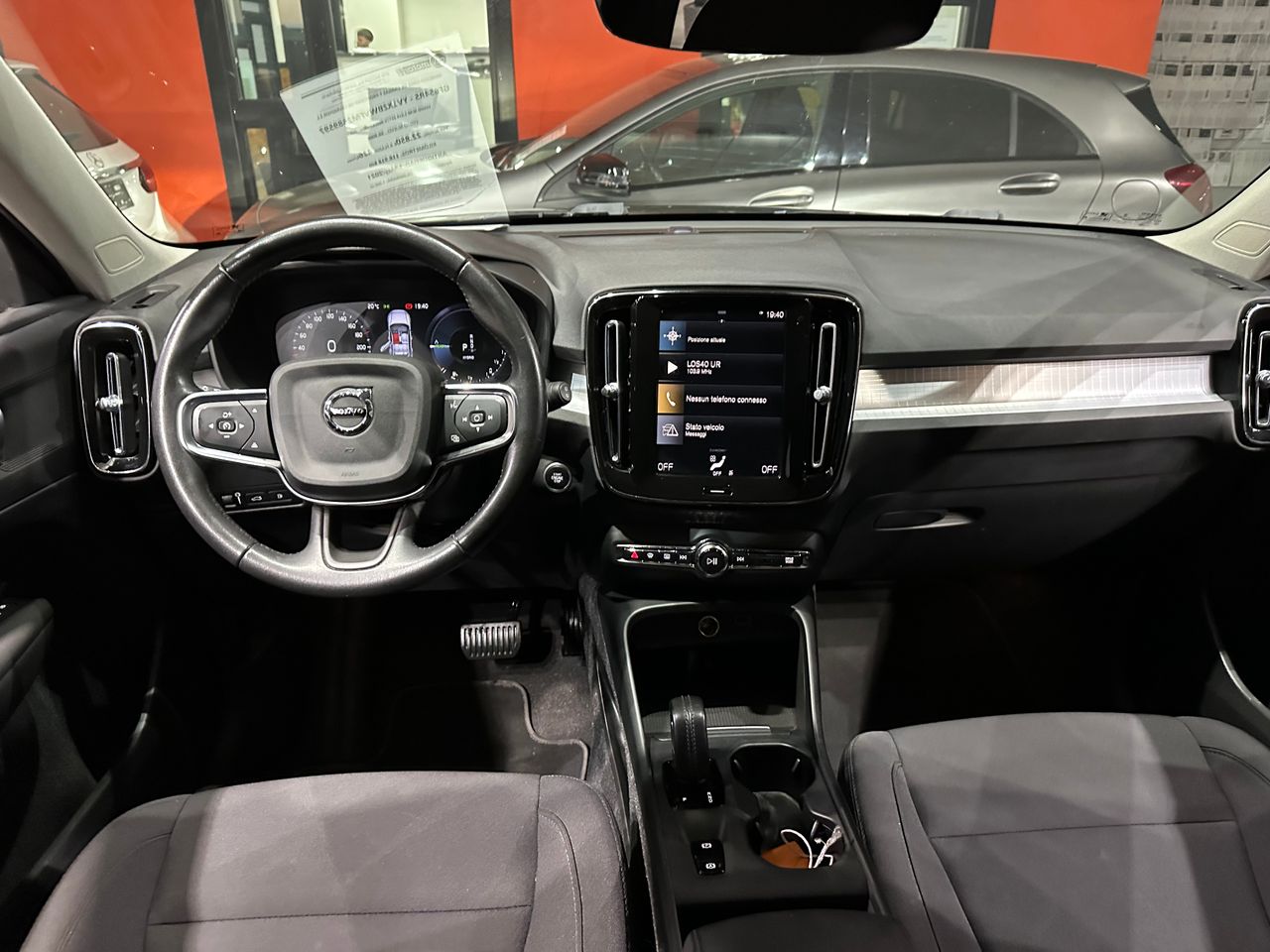 Volvo XC40 1.5 T4 Twin Recharge Inscription Ex Auto - Foto 13