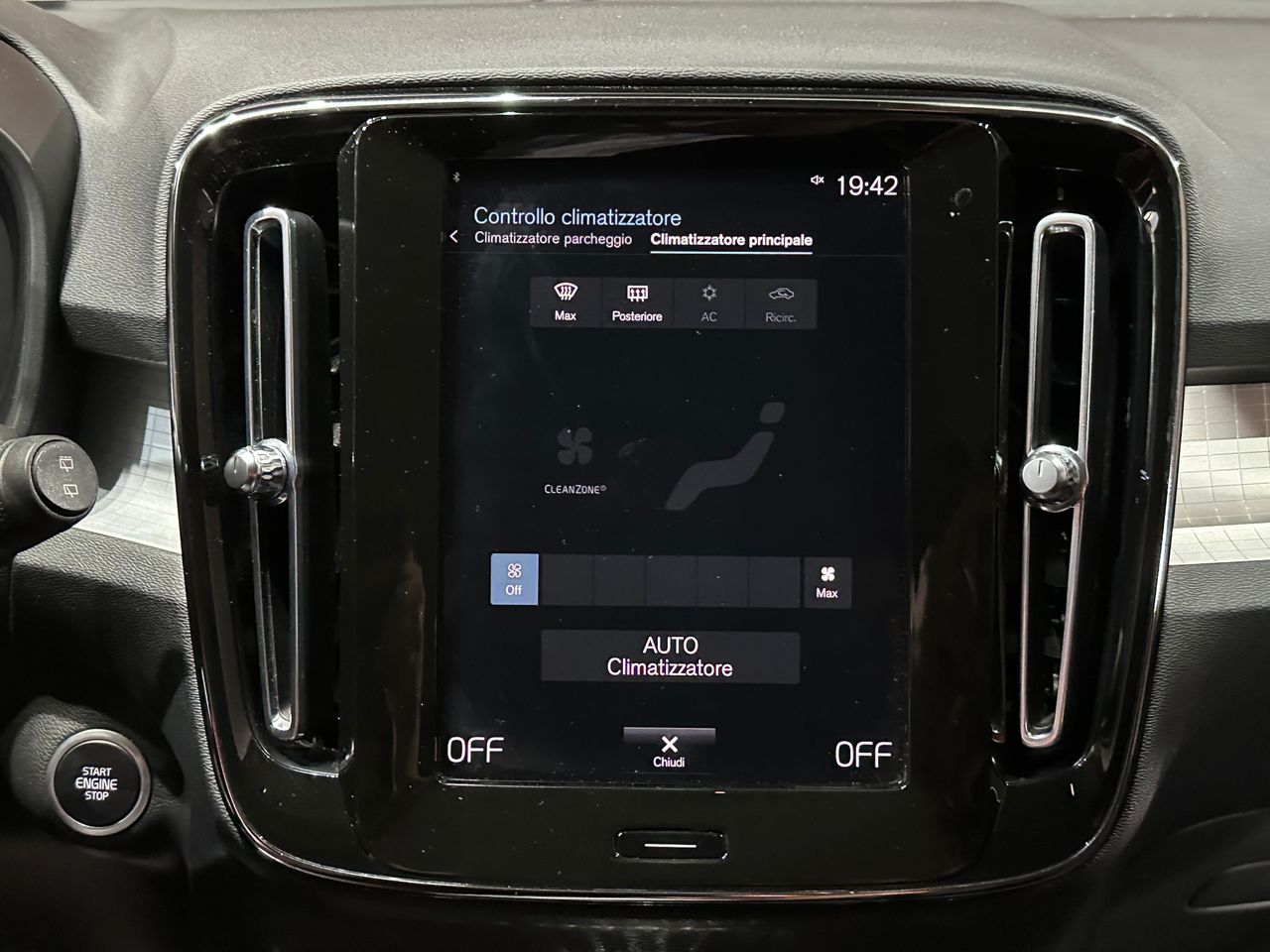 Volvo XC40 1.5 T4 Twin Recharge Inscription Ex Auto - Foto 22