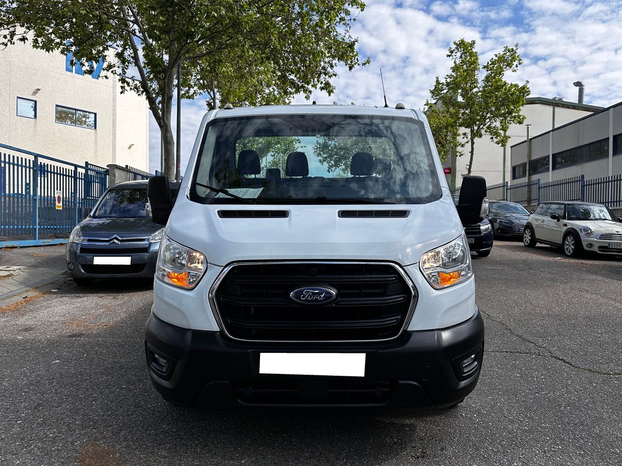 Ford Transit 2.0TDI 130CV L4 PORTAVEHICULOS  - Foto 4