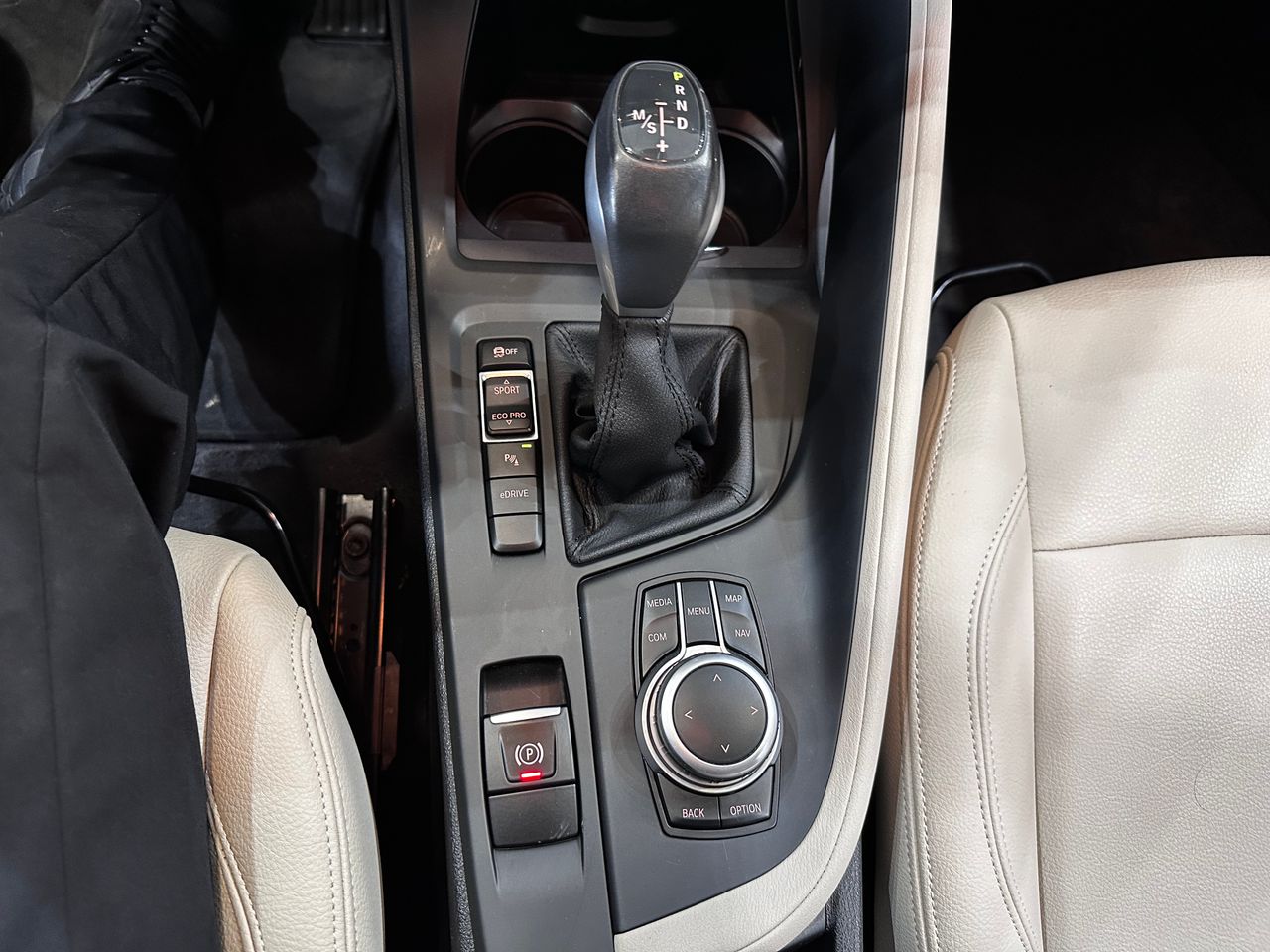 BMW X1 xDrive25e - Foto 9