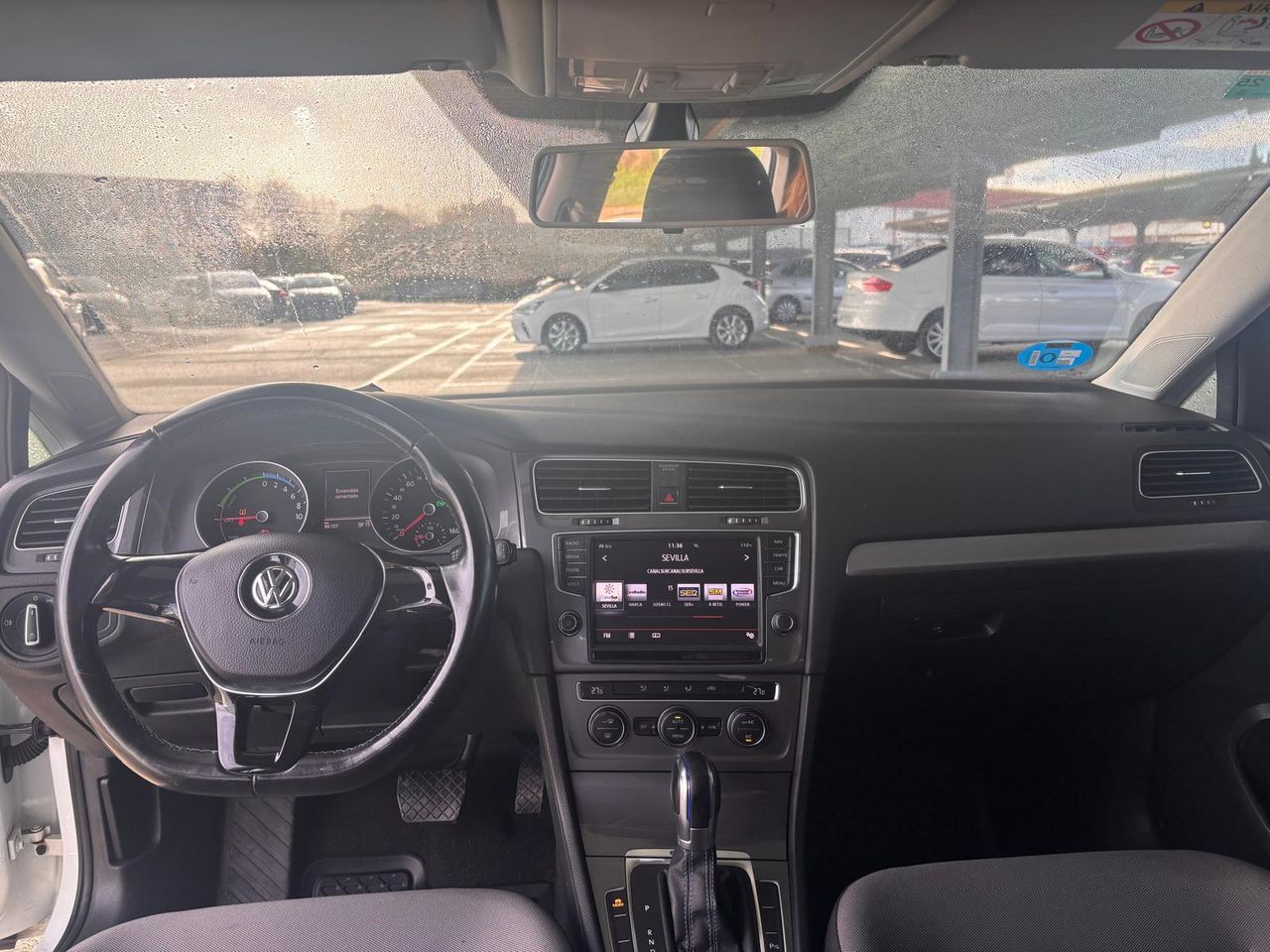 Volkswagen Golf e-Golf ePower 115CV - Foto 11