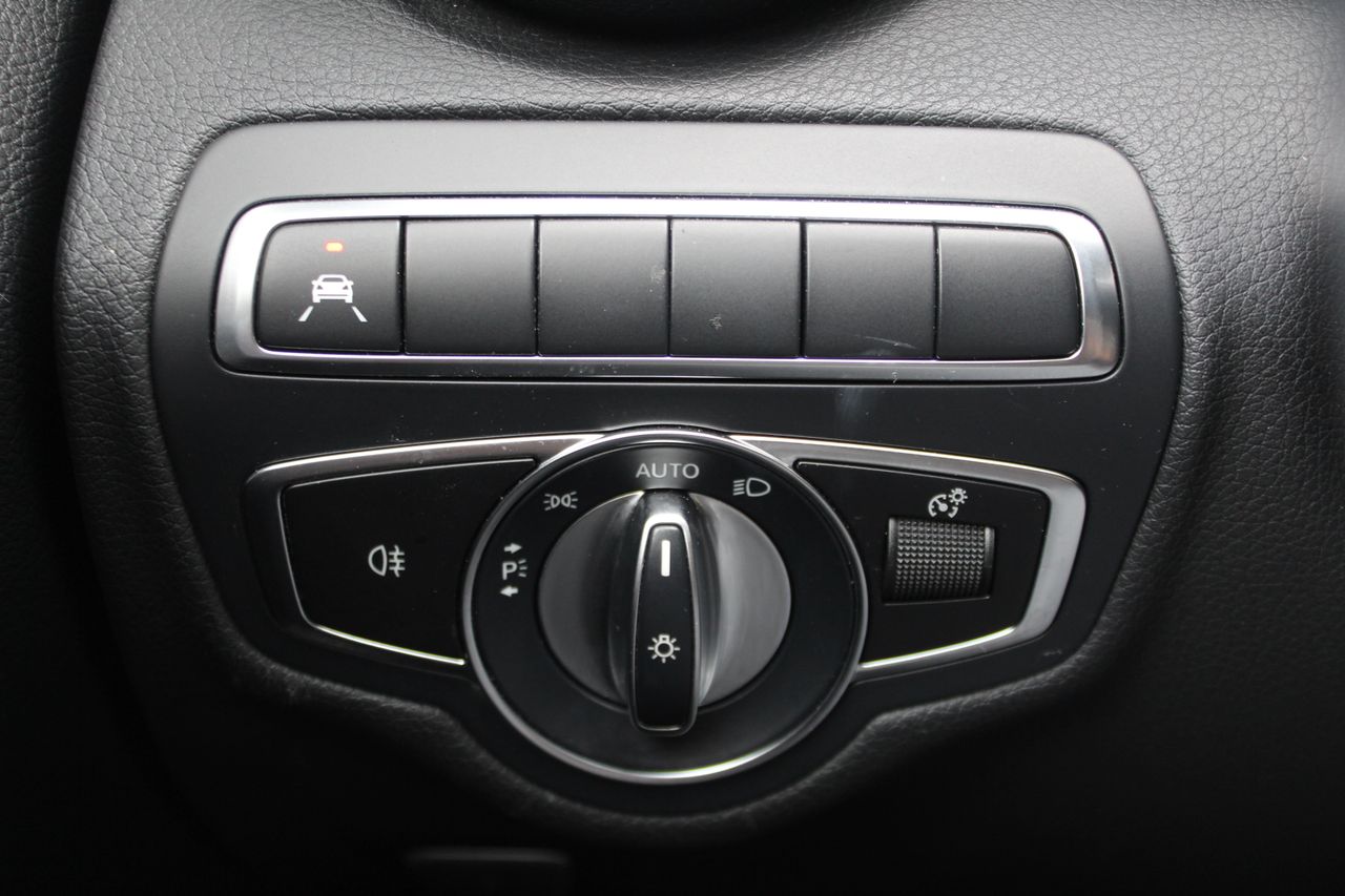 Mercedes Clase C C 300 e Estate - Foto 27