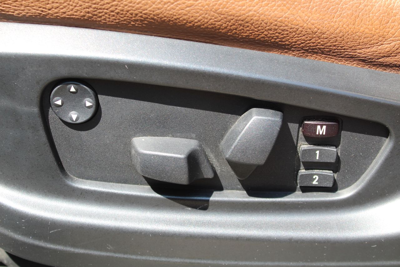 BMW X5 xDRIVE48i - Foto 37