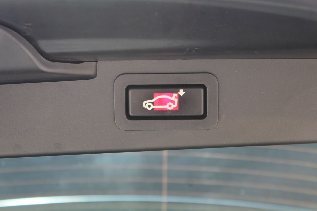 BMW X5 xDRIVE48i - Foto 28