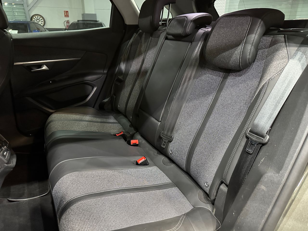 Peugeot 3008 1.2 PURETECH 96KW (130CV) ALLURE S&S - Foto 10