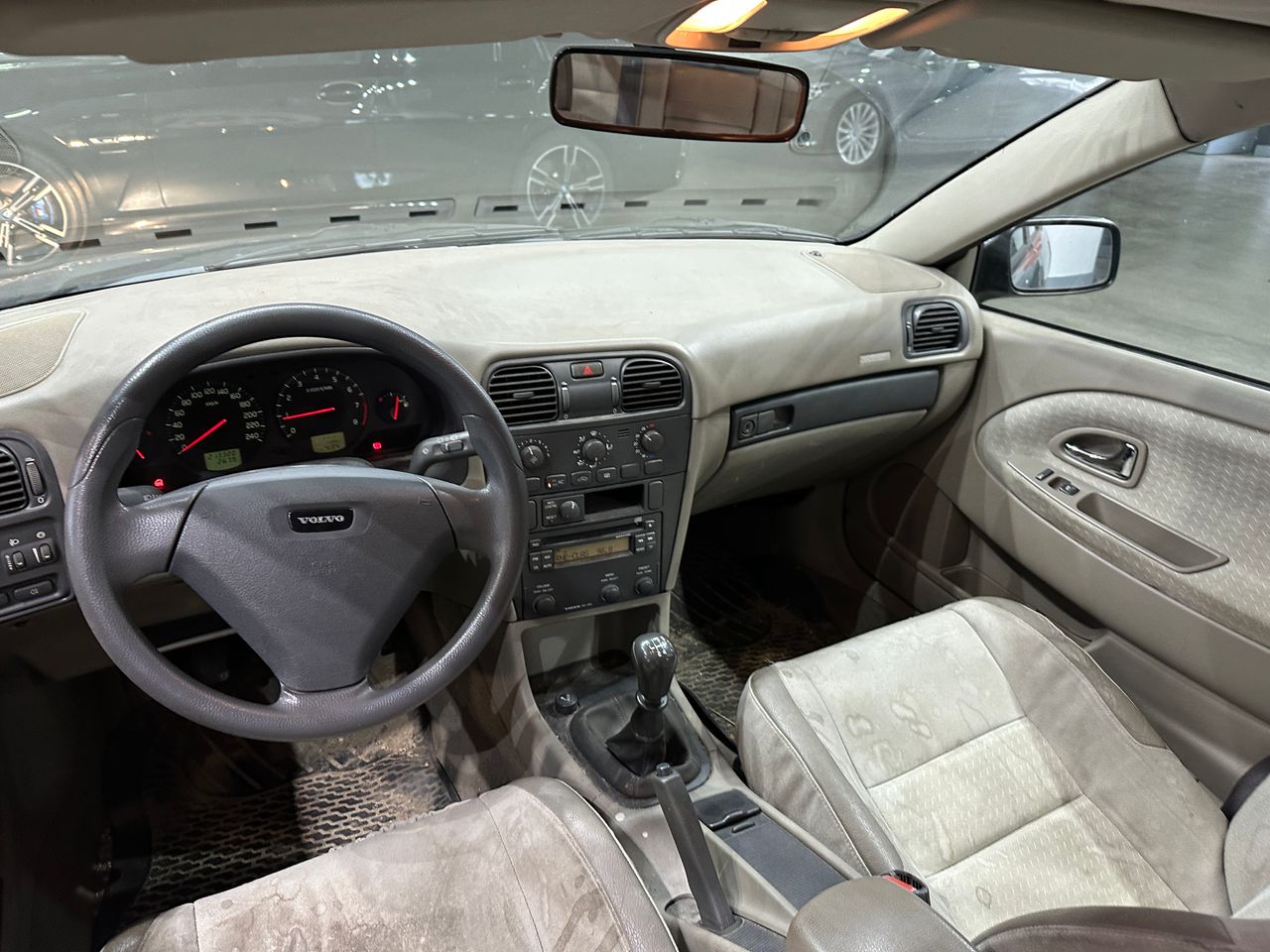 Volvo V40 1.6 Evolution - Foto 12