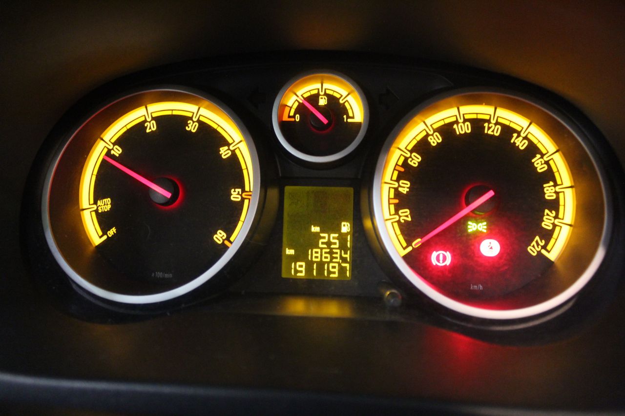 Opel Corsa 1.3 CDTi Selective Start & Stop - Foto 15