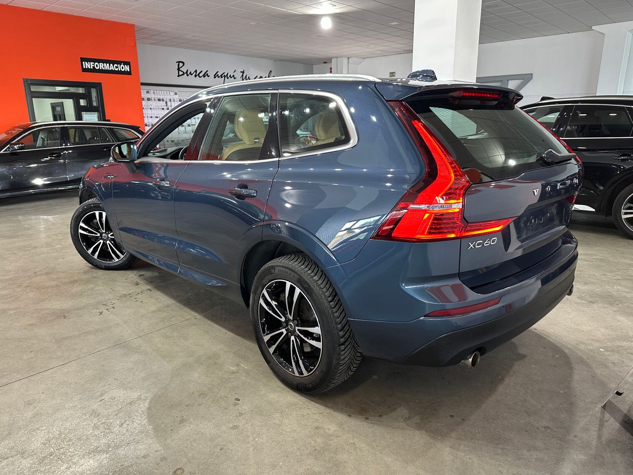 Volvo XC60 2.0 T8 AWD Business Plus Auto - Foto 6