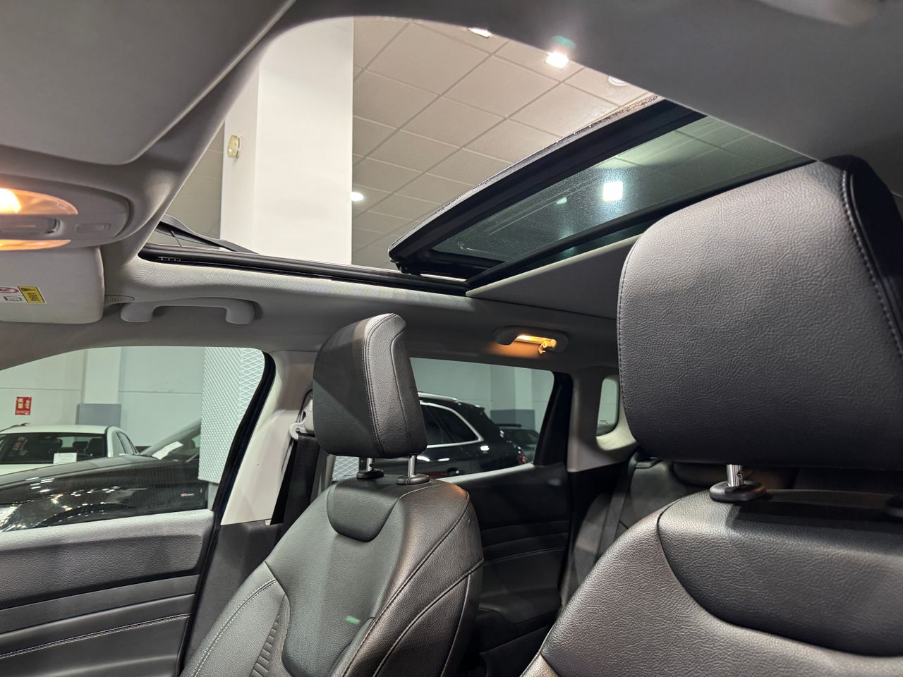 Jeep Compass 4Xe 1.3 PHEV 140kW(190CV) Limited AT AWD - Foto 21