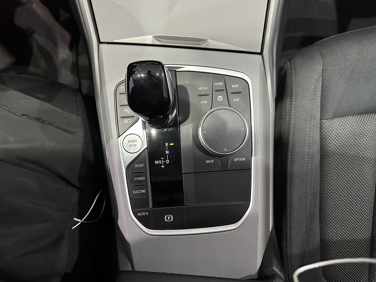 BMW Serie 3 330E 292CV FAMILIAR - Foto 24