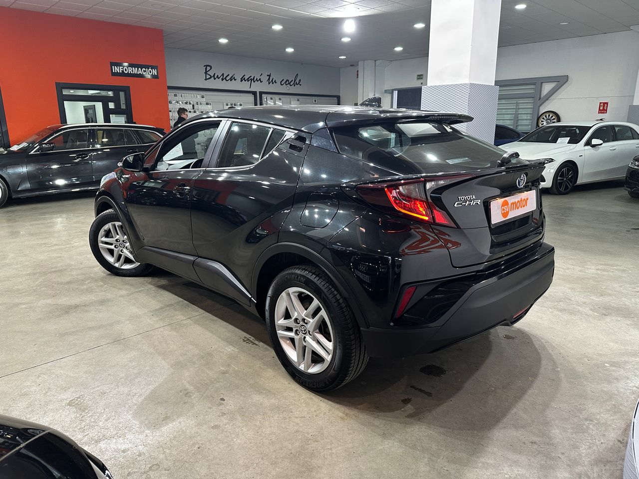 Toyota C-HR 1.8 125H Active - Foto 6