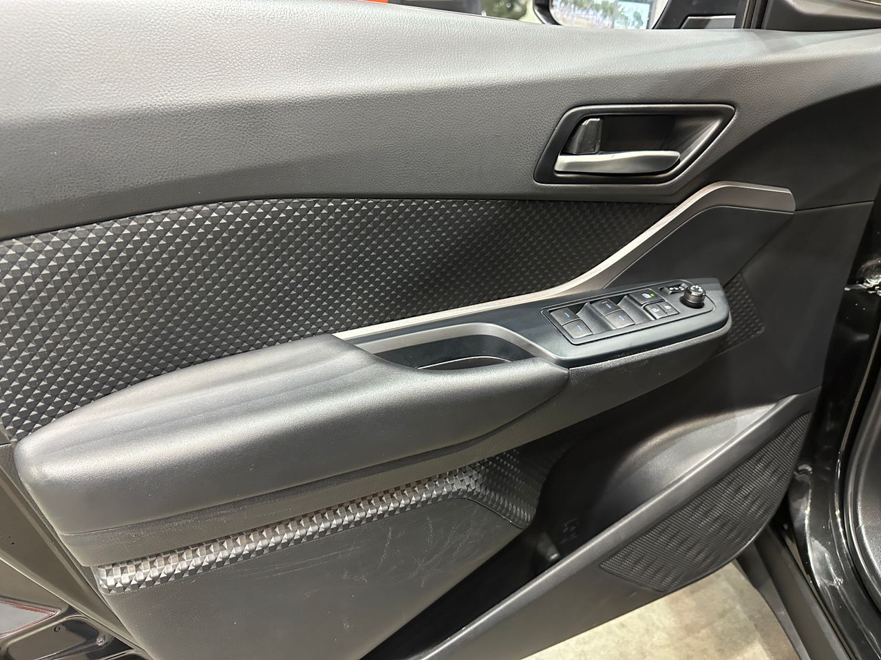 Toyota C-HR 1.8 125H Active - Foto 12