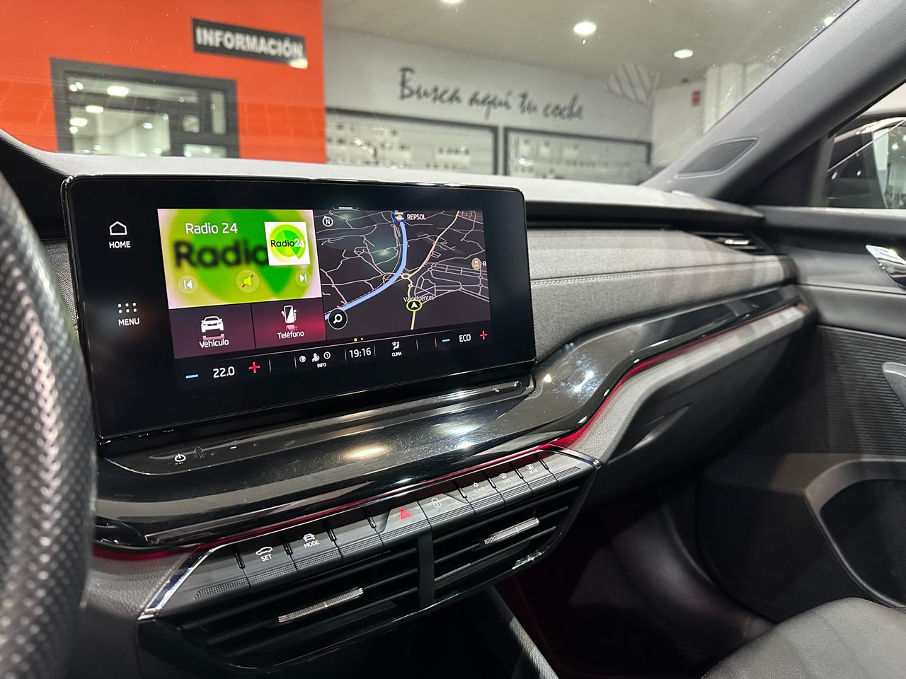 Skoda Octavia Combi 1.4 TSI 110kW/150kW DSG PHEV Ambit 150CV - Foto 16