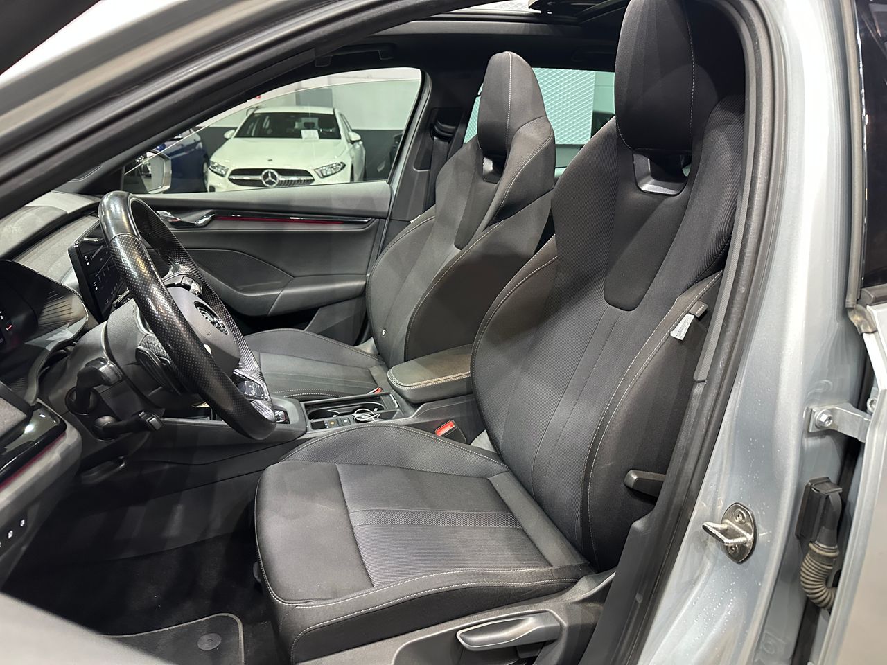 Skoda Octavia Combi 1.4 TSI 110kW/150kW DSG PHEV Ambit 150CV - Foto 10