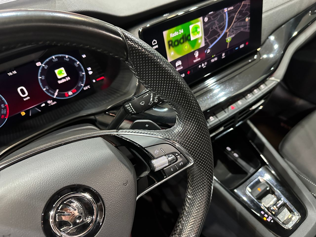 Skoda Octavia Combi 1.4 TSI 110kW/150kW DSG PHEV Ambit 150CV - Foto 19