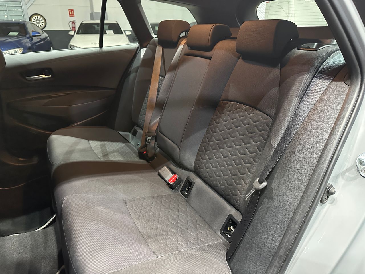 Toyota Corolla 1.8 125H ACTIVE TECH E-CVT TOU SPORT - Foto 10