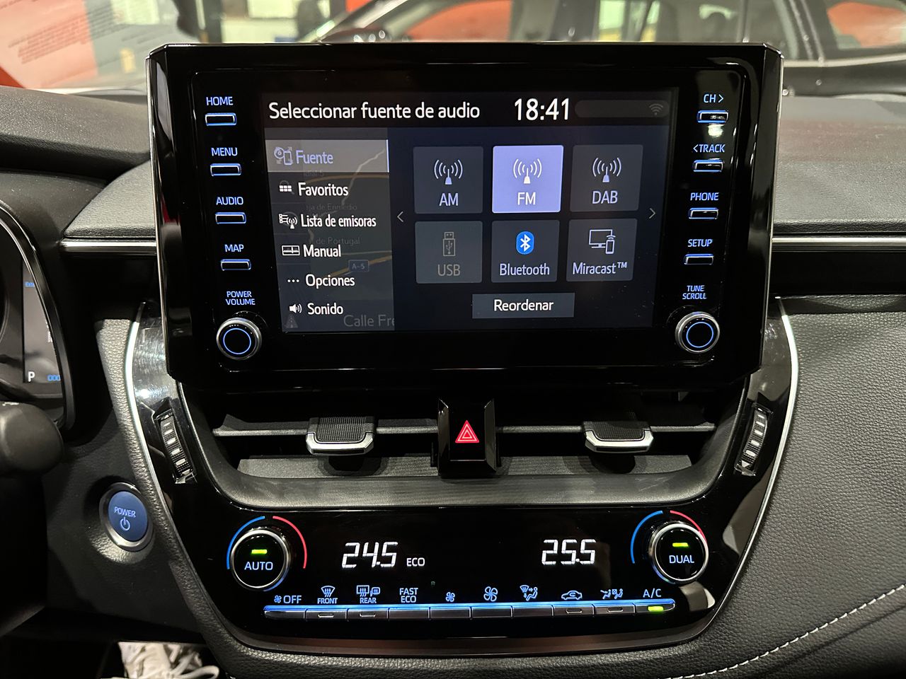 Toyota Corolla 1.8 125H ACTIVE TECH E-CVT TOU SPORT - Foto 23