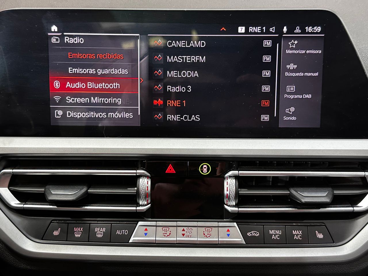 BMW Serie 3 318d Touring - Foto 23