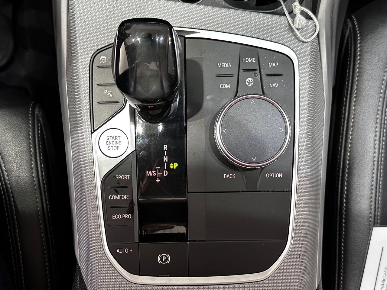 BMW Serie 3 318d Touring - Foto 26