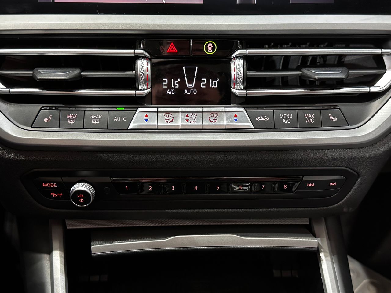 BMW Serie 3 318d Touring - Foto 25