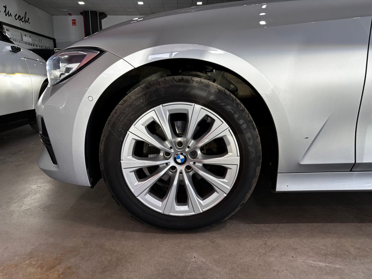 BMW Serie 3 318d Touring - Foto 31