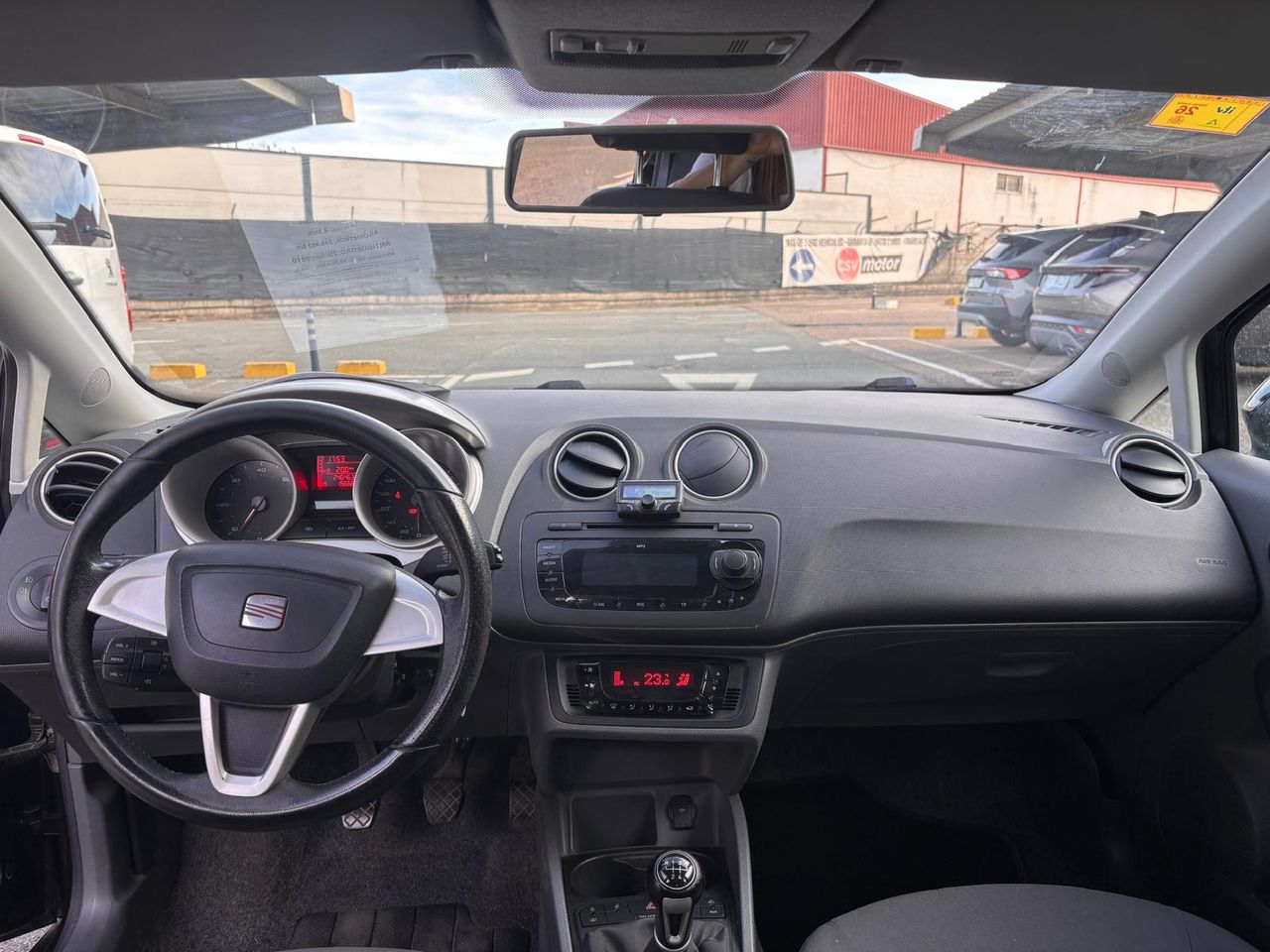 Seat Ibiza ST 1.6 TDI 105cv Style - Foto 12