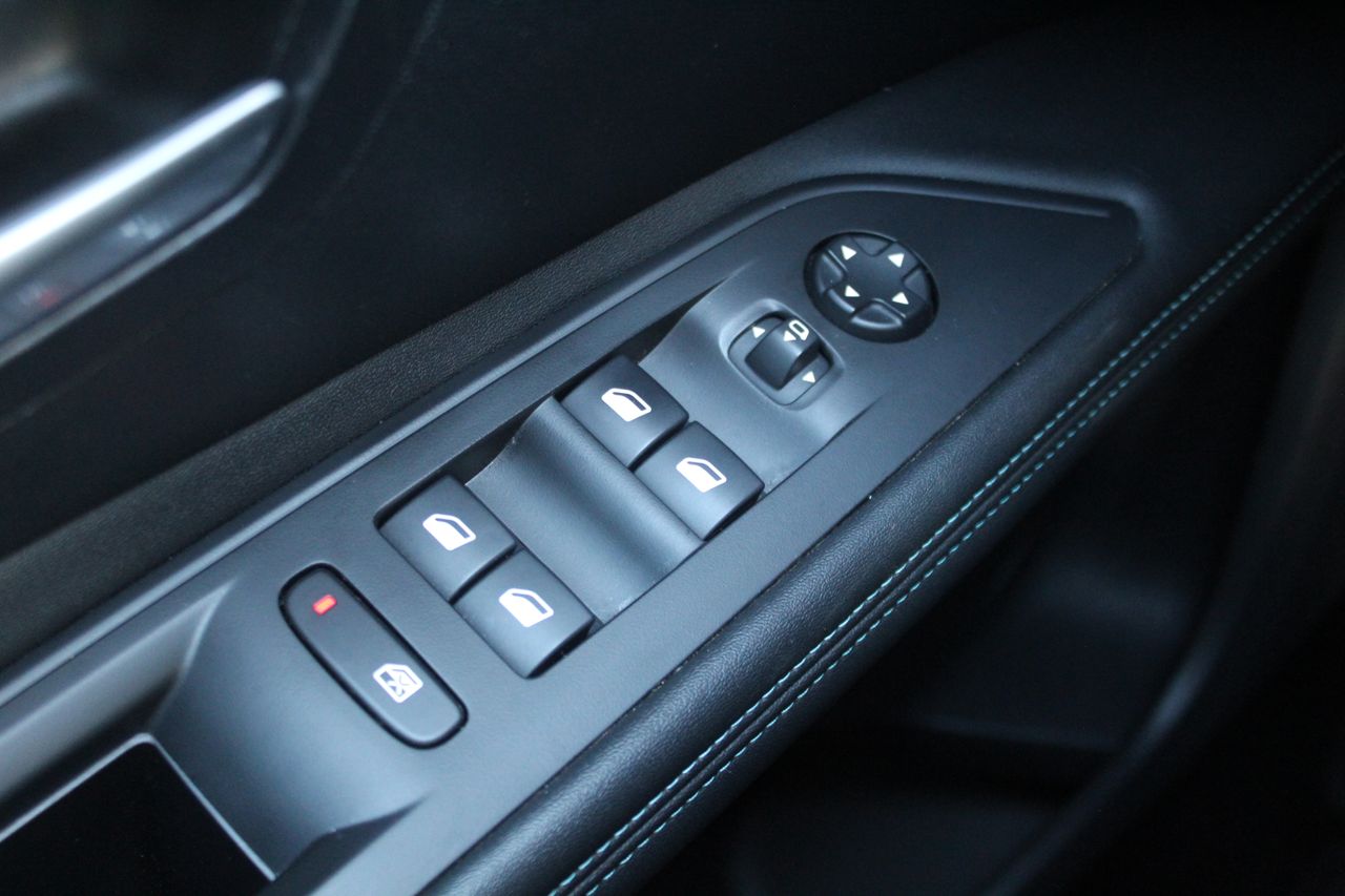 Peugeot 3008 Hybrid 225 e-EAT8 Allure - Foto 27