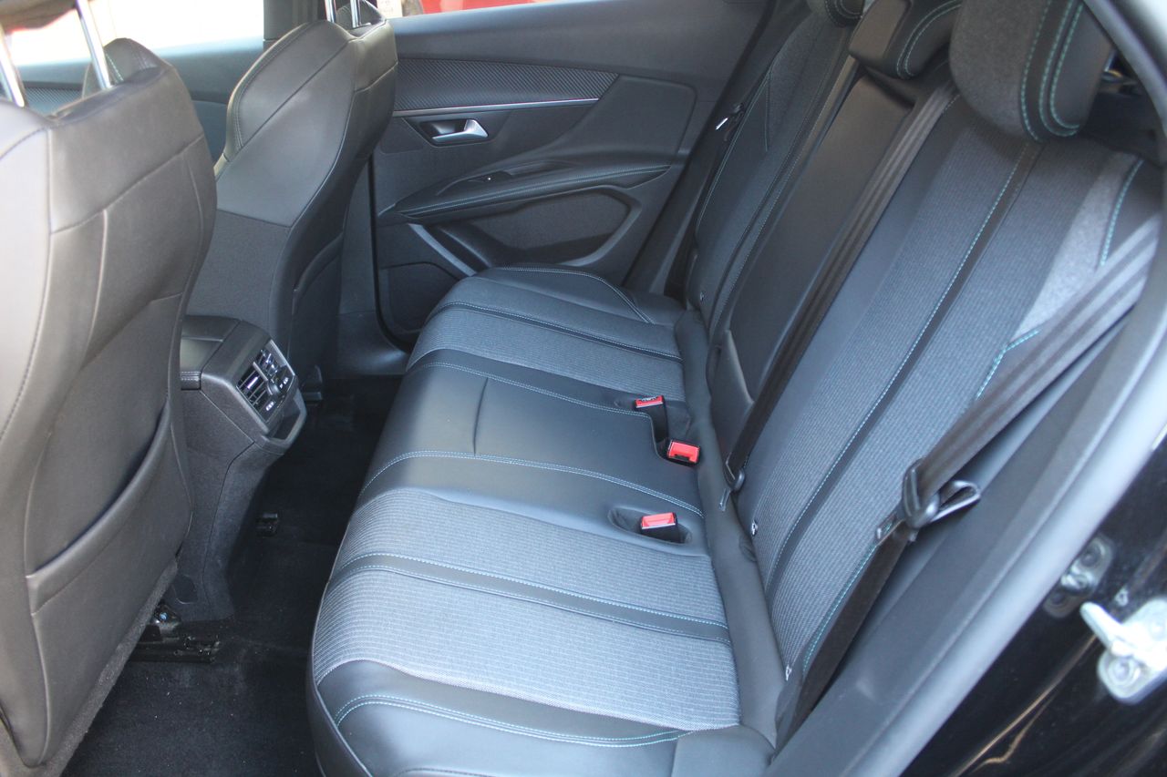 Peugeot 3008 Hybrid 225 e-EAT8 Allure - Foto 10