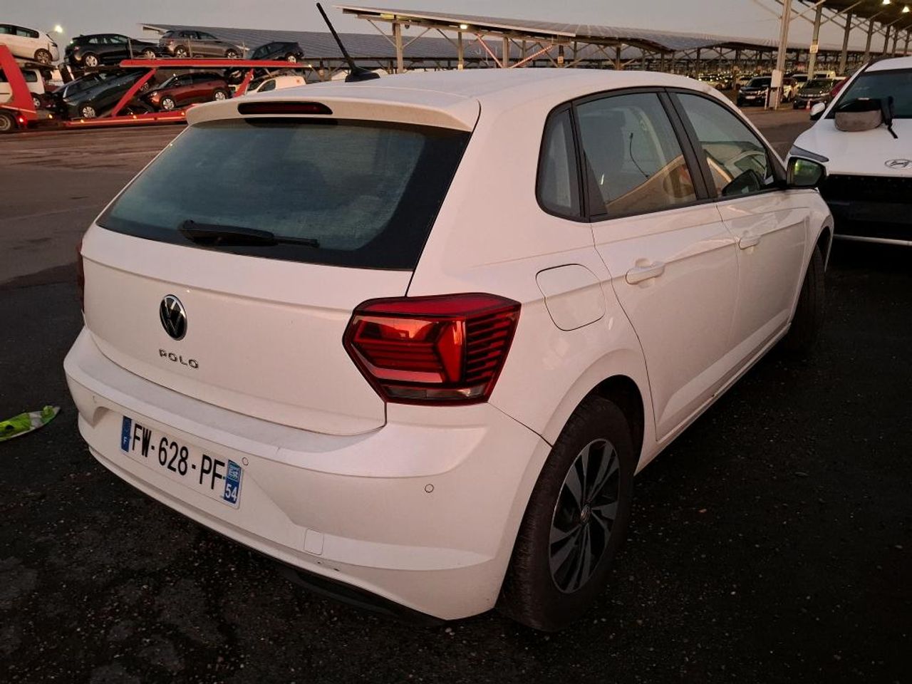 Volkswagen Polo 1.0TSI 95CV ADVANCE - Foto 4