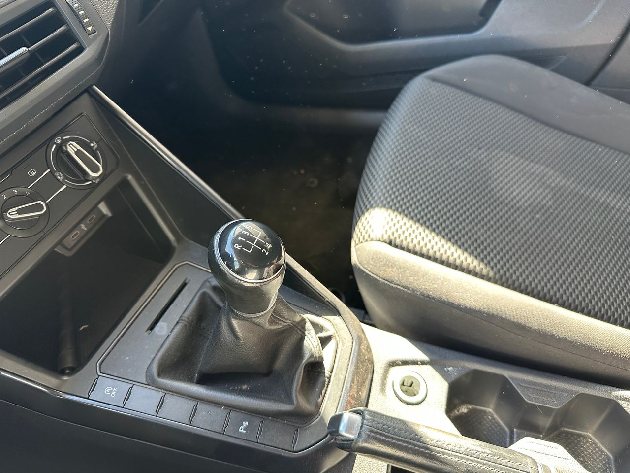 Volkswagen Polo 1.0TSI 95CV ADVANCE - Foto 14