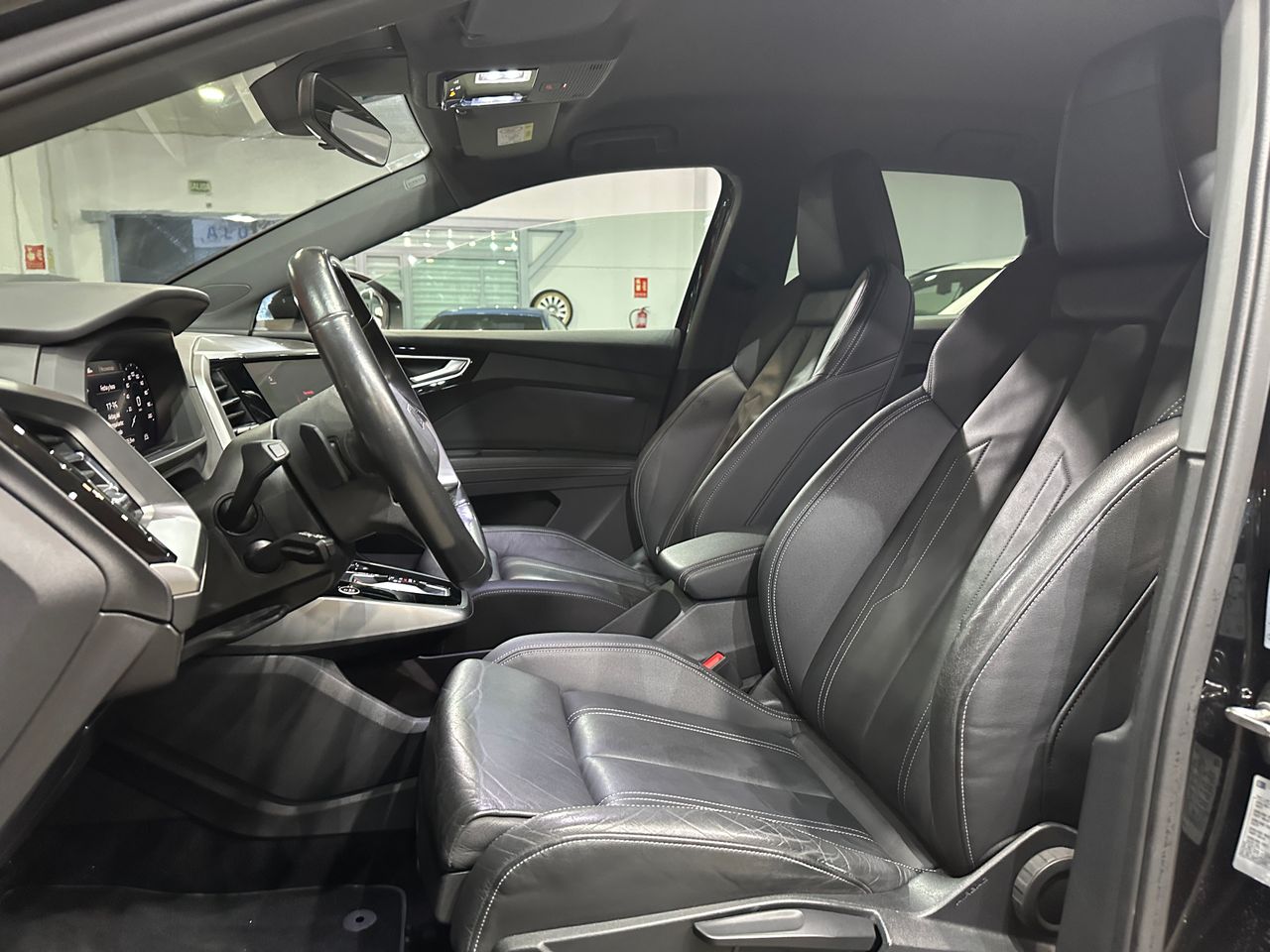 Audi Q4 e-tron 55KWH 170CV 35 245CV - Foto 11