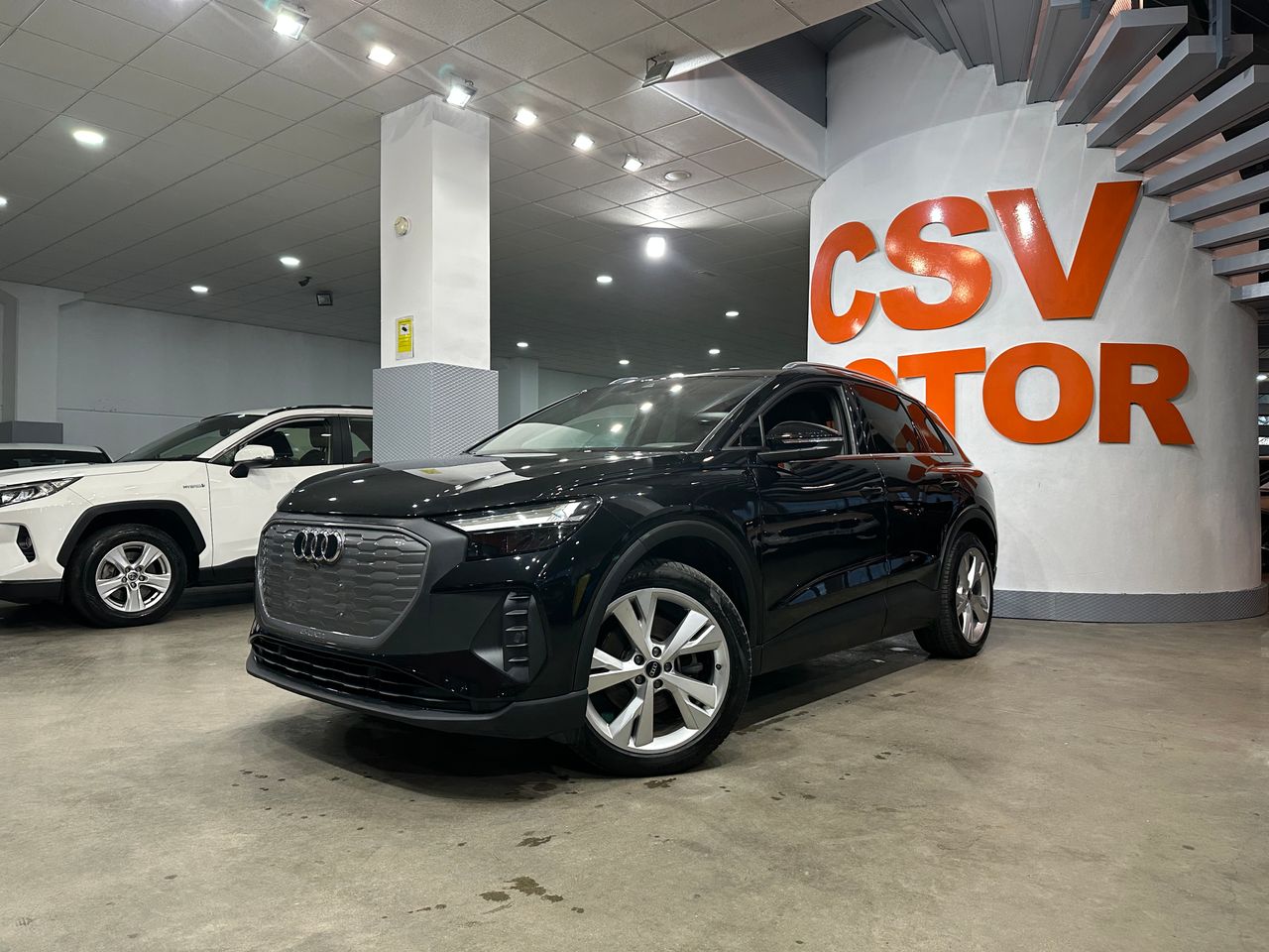 Audi Q4 e-tron 55KWH 170CV 35 245CV - Foto 3