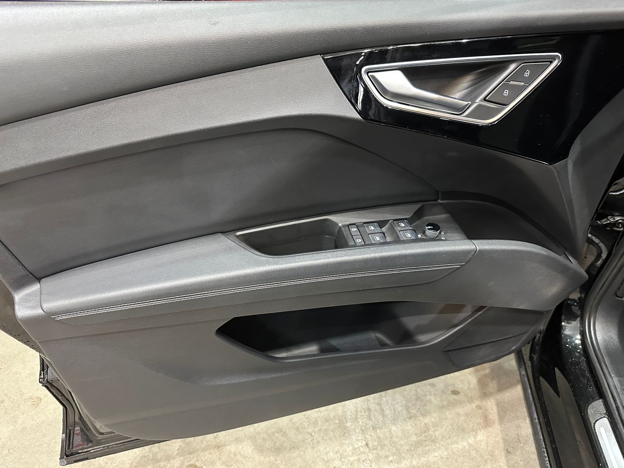 Audi Q4 e-tron 55KWH 170CV 35 245CV - Foto 13