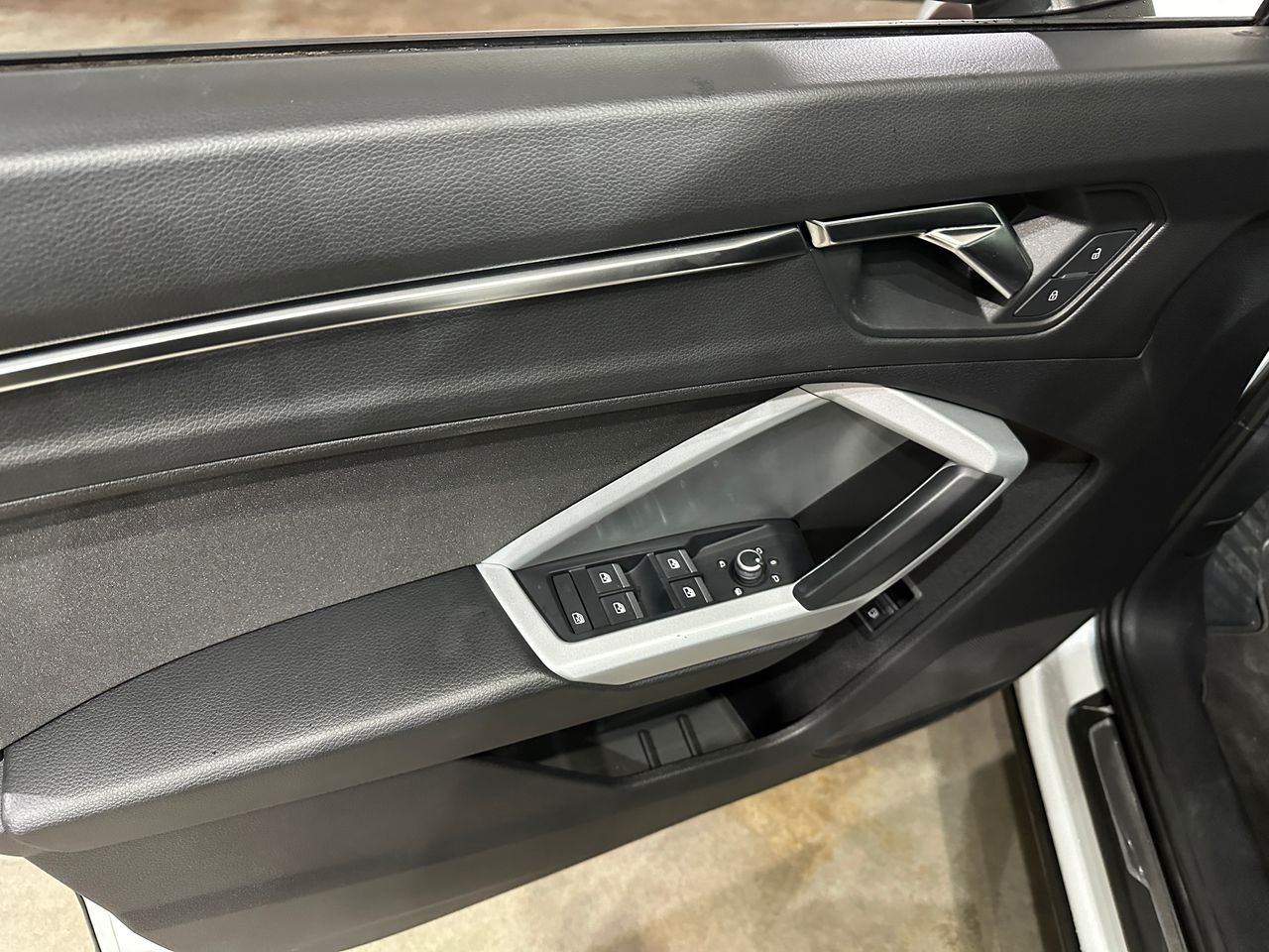 Audi Q3 45 TFSI e 180kW (245CV) S tronic - Foto 14