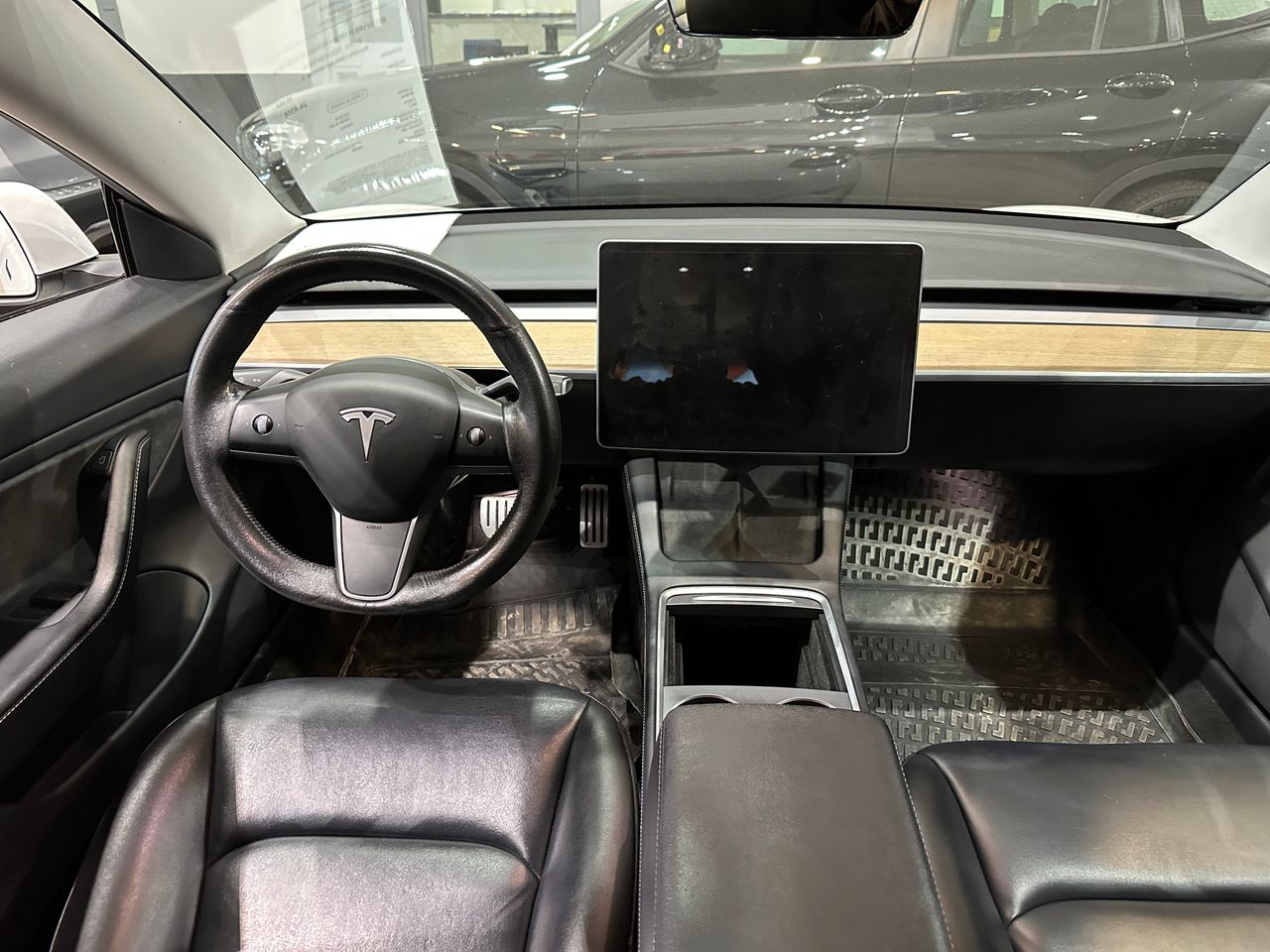 Tesla Model 3 Performance 4WD - Foto 13