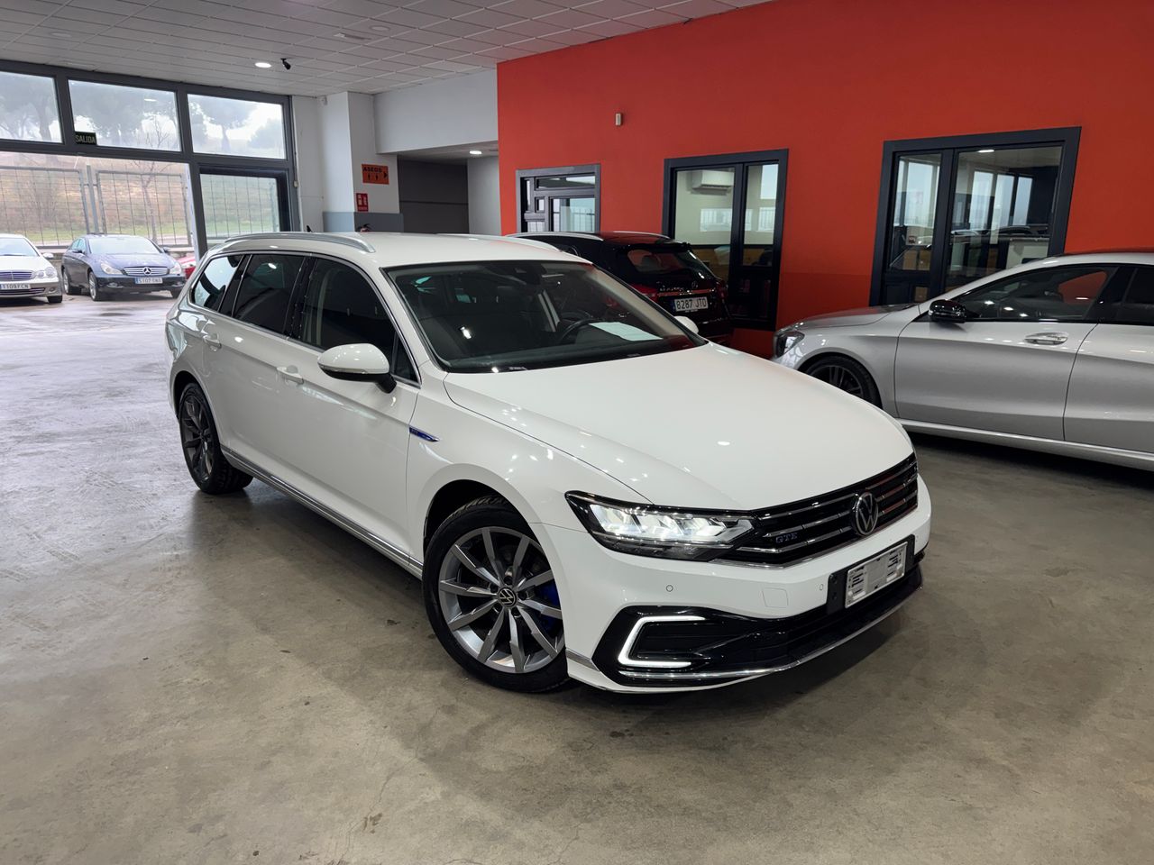 Volkswagen Passat Variant GTE 1.4 TSI e-Power 115kW + 85kW - Foto 5