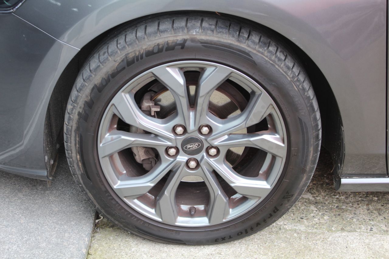 Ford Focus 1.0 Ecoboost MHEV 114kW ST-Line - Foto 29